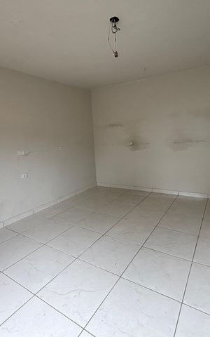 Casa à venda com 140m², 3 quartos e 2 vagas Casa à venda com 140m², 3 quartos e 2 vagasQuarto 3