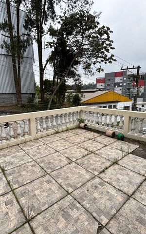 Casa à venda com 140m², 3 quartos e 2 vagas Casa à venda com 140m², 3 quartos e 2 vagasVaranda da Sala