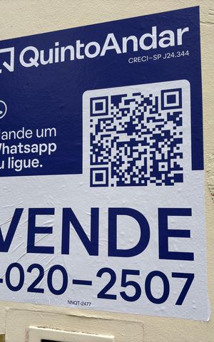 Casa à venda com 140m², 3 quartos e 2 vagas Casa à venda com 140m², 3 quartos e 2 vagasPlaquinha