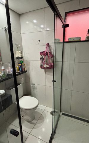 Casa à venda com 140m², 3 quartos e 2 vagas Casa à venda com 140m², 3 quartos e 2 vagasBanheiro Suite