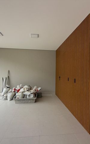 Casa de condomínio à venda com 170m², 3 quartos e 4 vagasGaragem