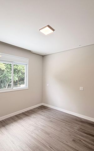 Casa de condomínio à venda com 170m², 3 quartos e 4 vagasSuíte 2