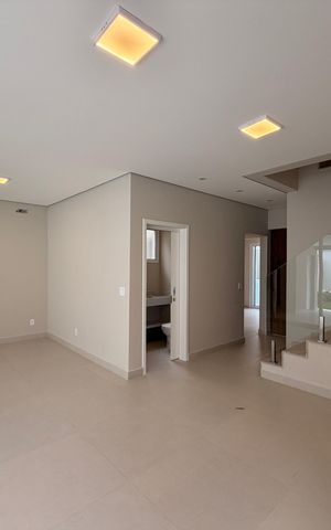 Casa de condomínio à venda com 170m², 3 quartos e 4 vagasSala
