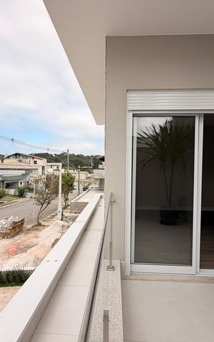 Casa de condomínio à venda com 170m², 3 quartos e 4 vagasSuíte 1