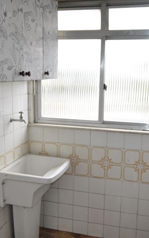 Apartamento para alugar com 64m², 2 quartos e 1 vagaÁrea de serviço