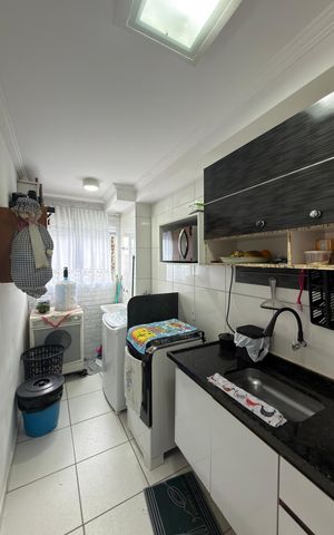 Apartamento à venda com 50m², 2 quartos e 1 vaga Apartamento à venda com 50m², 2 quartos e 1 vagaCozinha e Área de Serviço