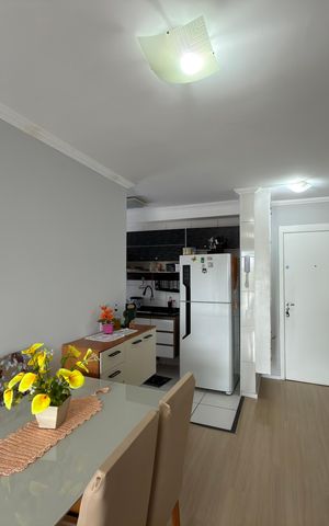 Apartamento à venda com 50m², 2 quartos e 1 vaga Apartamento à venda com 50m², 2 quartos e 1 vagaSala