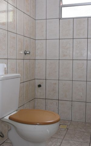Casa para alugar com 60m², 1 quarto e sem vagaBanheiro