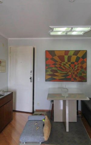 Apartamento à venda com 49m², 2 quartos e 1 vaga Apartamento à venda com 49m², 2 quartos e 1 vagaSala