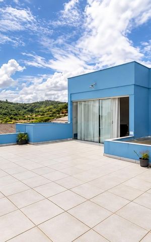 Casa para alugar com 300m², 5 quartos e 6 vagas Casa para alugar com 300m², 5 quartos e 6 vagasÁrea externa