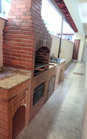 Casa para alugar com 118m², 2 quartos e 1 vaga Casa para alugar com 118m², 2 quartos e 1 vagaChurrasqueira