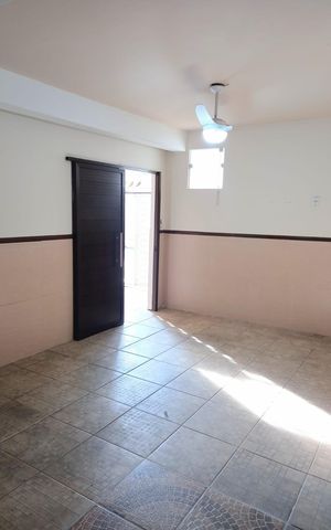 Casa para alugar com 118m², 2 quartos e 1 vaga Casa para alugar com 118m², 2 quartos e 1 vagaVaranda