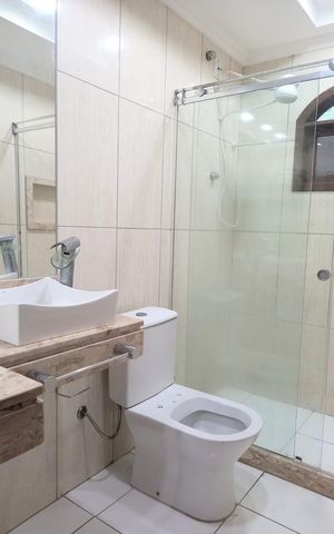 Casa para alugar com 118m², 2 quartos e 1 vaga Casa para alugar com 118m², 2 quartos e 1 vagaBanheiro