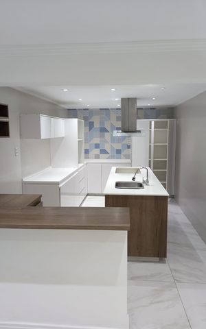 Casa para alugar com 118m², 2 quartos e 1 vaga Casa para alugar com 118m², 2 quartos e 1 vagaCozinha