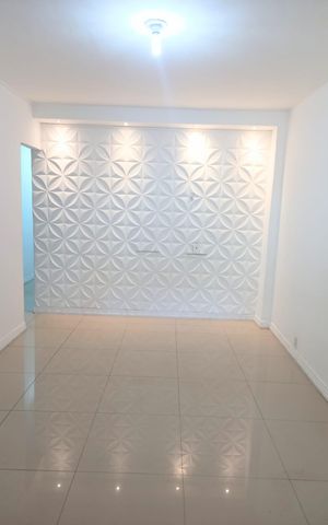 Casa para alugar com 118m², 2 quartos e 1 vaga Casa para alugar com 118m², 2 quartos e 1 vagaSala