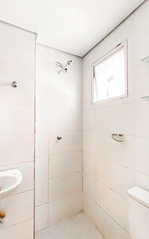 Apartamento para alugar com 45m², 2 quartos e sem vaga Apartamento para alugar com 45m², 2 quartos e sem vagaBanheiro