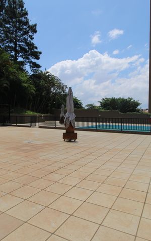 Apartamento à venda com 65m², 3 quartos e 1 vagaÁrea comum