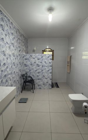 Casa à venda com 1000m², 5 quartos e 10 vagasBanheiro Suíte