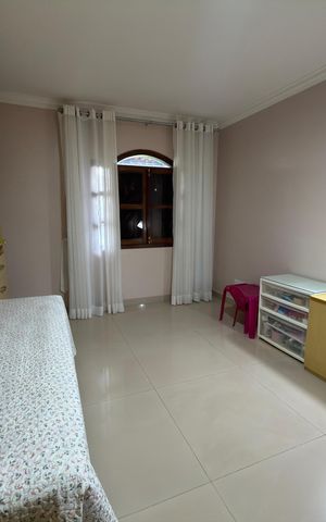 Casa à venda com 1000m², 5 quartos e 10 vagasQuarto 2
