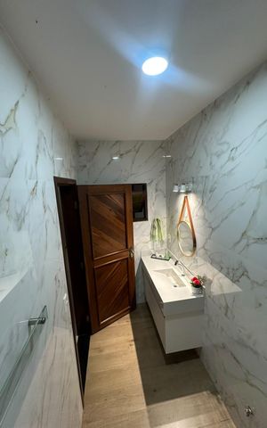 Casa à venda com 1000m², 5 quartos e 10 vagasBanheiro Social
