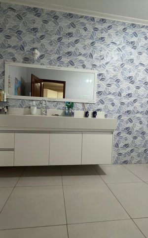 Casa à venda com 1000m², 5 quartos e 10 vagasBanheiro Suíte