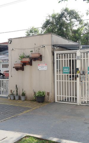 Apartamento para alugar com 57m², 2 quartos e sem vagaÁrea comum - Portaria
