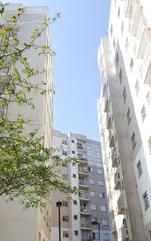 Apartamento para alugar com 57m², 2 quartos e sem vagaÁrea comum - Prédios