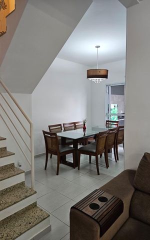Casa de condomínio à venda com 85m², 3 quartos e 2 vagas