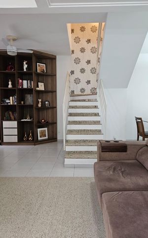 Casa de condomínio à venda com 85m², 3 quartos e 2 vagas