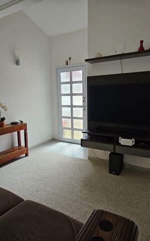 Casa de condomínio à venda com 85m², 3 quartos e 2 vagas