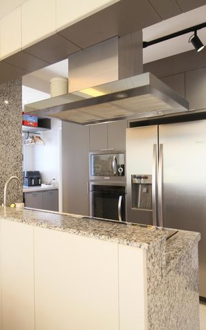 Apartamento à venda com 92m², 3 quartos e 2 vagasCozinha