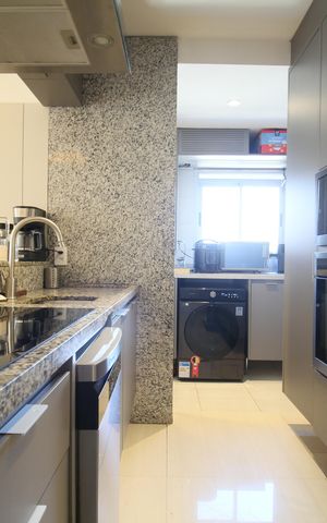 Apartamento à venda com 92m², 3 quartos e 2 vagasCozinha