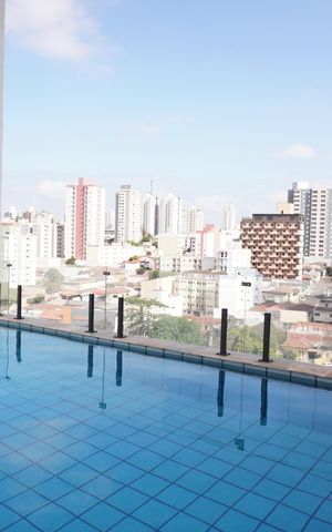 Apartamento para alugar com 20m², 1 quarto e 1 vagaÁrea comum - Piscina