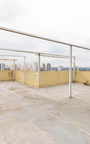 Casa para alugar com 350m², 3 quartos e 4 vagas Casa para alugar com 350m², 3 quartos e 4 vagasTerraço