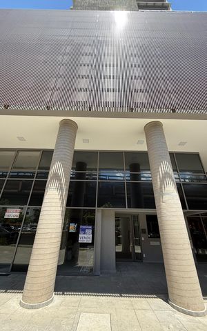 Apartamento à venda com 40m², 1 quarto e sem vaga Apartamento à venda com 40m², 1 quarto e sem vagaFachada