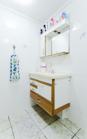 Apartamento à venda com 70m², 2 quartos e 1 vagaBanheiro 