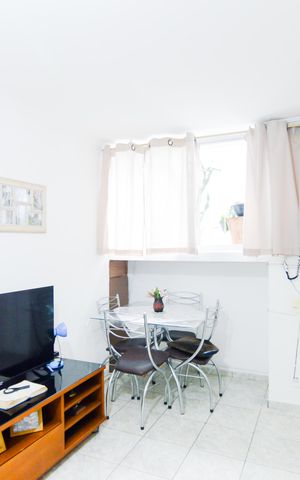 Apartamento à venda com 70m², 2 quartos e 1 vagaSala