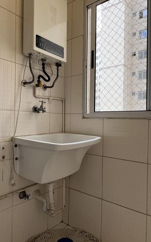 Apartamento à venda com 45m², 2 quartos e 1 vaga Apartamento à venda com 45m², 2 quartos e 1 vagaCozinha e Área de Serviço