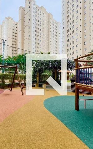 Apartamento à venda com 45m², 2 quartos e 1 vaga Apartamento à venda com 45m², 2 quartos e 1 vagaPlayground