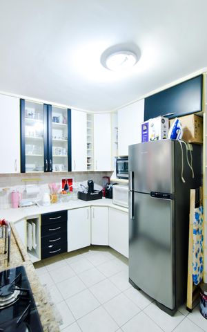 Casa de condomínio à venda com 119m², 2 quartos e 2 vagasCozinha