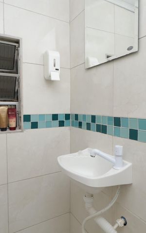 Casa para alugar com 165m², 2 quartos e 3 vagasBanheiro casa 2