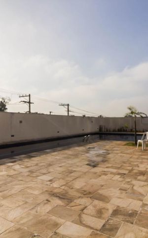 Apartamento à venda com 72m², 2 quartos e 2 vagas Apartamento à venda com 72m², 2 quartos e 2 vagasArea Comum -Piscina