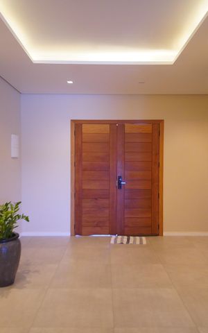 Casa à venda com 300m², 2 quartos e 2 vagassala