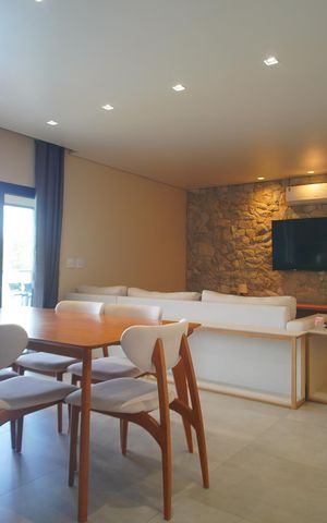 Casa à venda com 300m², 2 quartos e 2 vagasSala de Jantar