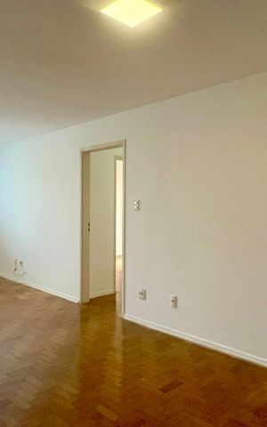 Apartamento para alugar com 102m², 2 quartos e sem vaga Apartamento para alugar com 102m², 2 quartos e sem vagaSala