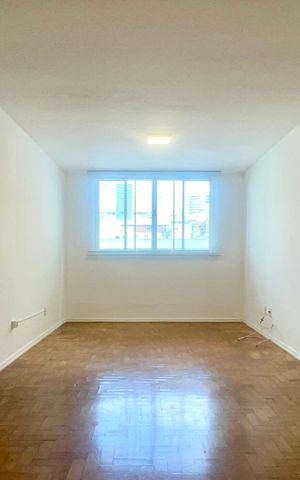 Apartamento para alugar com 102m², 2 quartos e sem vaga Apartamento para alugar com 102m², 2 quartos e sem vagaSala