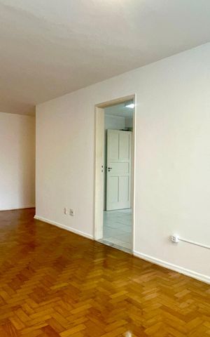 Apartamento para alugar com 102m², 2 quartos e sem vaga Apartamento para alugar com 102m², 2 quartos e sem vagaSala