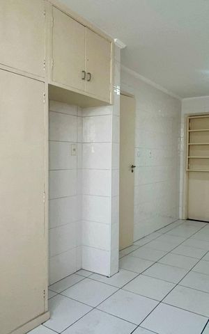 Apartamento para alugar com 102m², 2 quartos e sem vaga Apartamento para alugar com 102m², 2 quartos e sem vagaCozinha