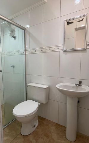 Apartamento para alugar com 54m², 2 quartos e sem vaga Apartamento para alugar com 54m², 2 quartos e sem vagaBanheiro