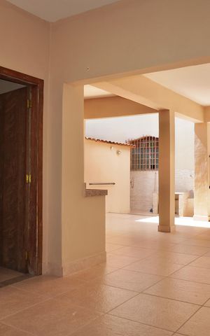 Casa para alugar com 250m², 3 quartos e 2 vagas Casa para alugar com 250m², 3 quartos e 2 vagasEspaço Gourmet